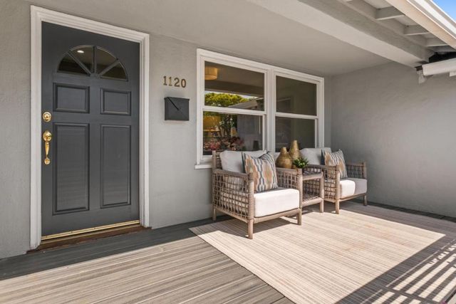 1120 Dufferin Avenue, Burlingame, CA 94010