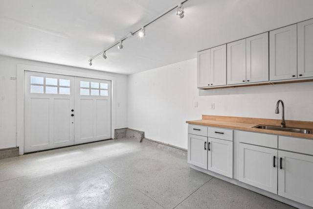 1120 Dufferin Avenue, Burlingame, CA 94010