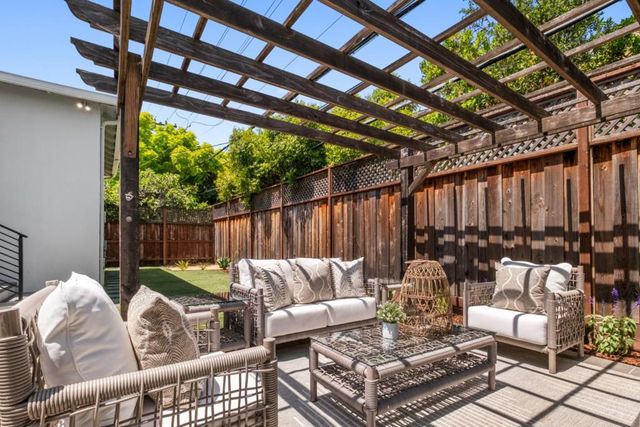 1120 Dufferin Avenue, Burlingame, CA 94010