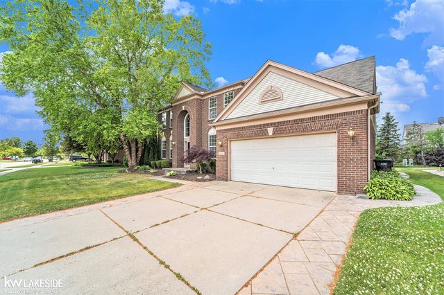 34681 Giannetti Drive, Sterling Heights, MI 48312