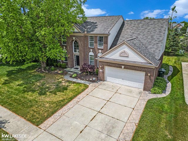 34681 Giannetti Drive, Sterling Heights, MI 48312