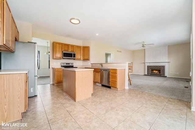 34681 Giannetti Drive, Sterling Heights, MI 48312