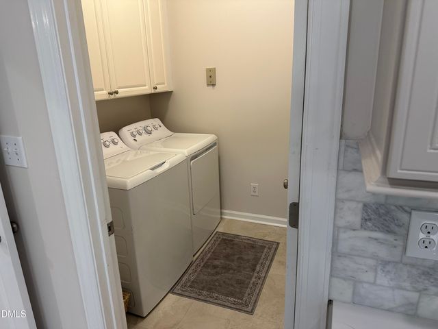 8909 Breeland Way, Raleigh, NC 27613