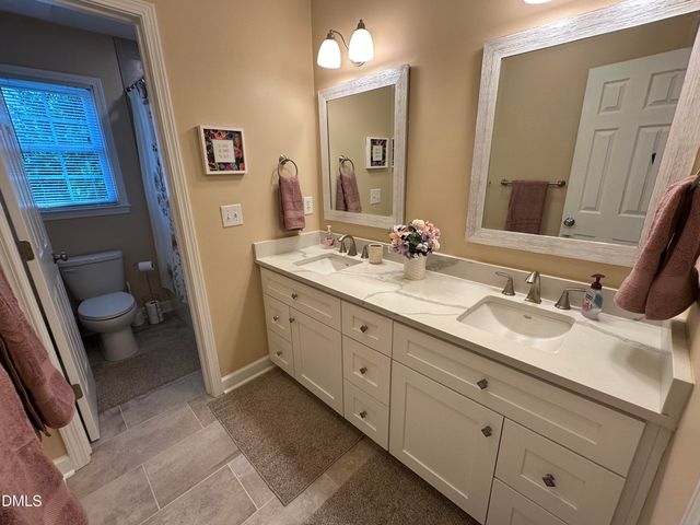 8909 Breeland Way, Raleigh, NC 27613