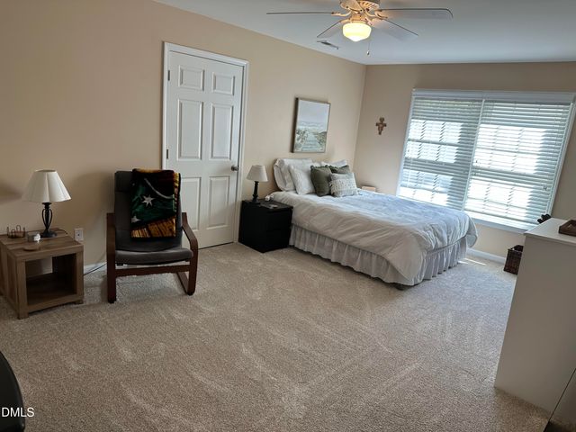 8909 Breeland Way, Raleigh, NC 27613