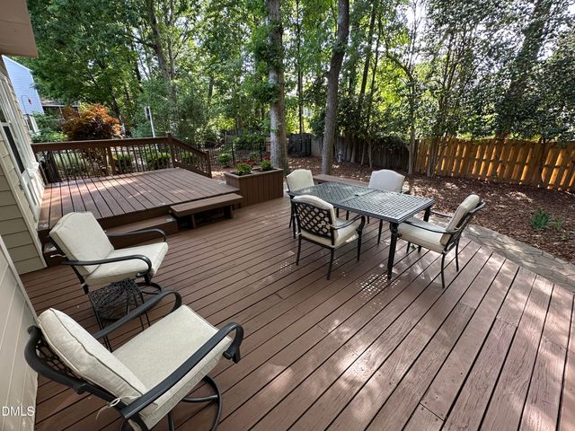 8909 Breeland Way, Raleigh, NC 27613