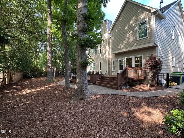 8909 Breeland Way, Raleigh, NC 27613