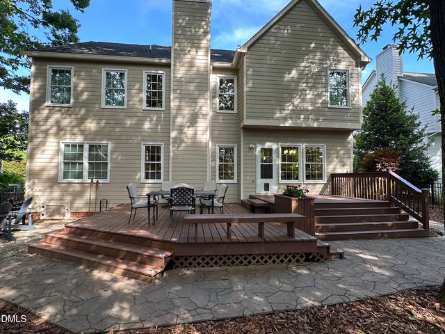 8909 Breeland Way, Raleigh, NC 27613