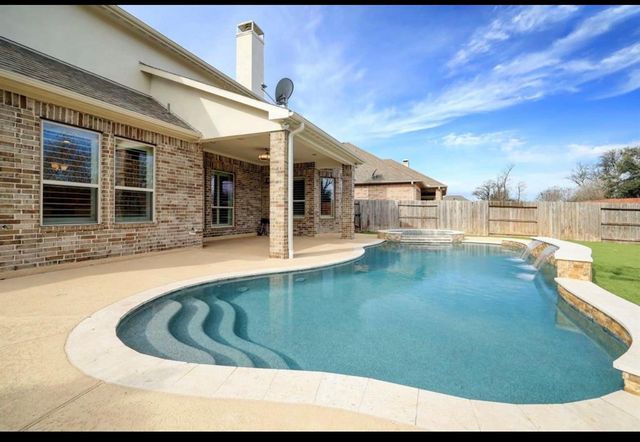 5011 Anthony Springs Lane, Sugar Land, TX 77479