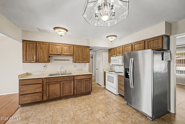 17602 N FOOTHILLS Drive, Sun City, AZ 85373