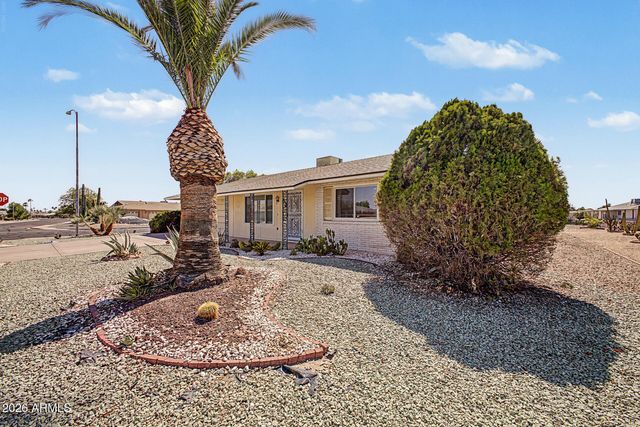 17602 N FOOTHILLS Drive, Sun City, AZ 85373