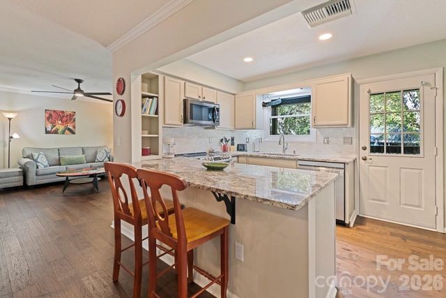 109 Tri Vista Drive 5, Lake Junaluska, NC 28745