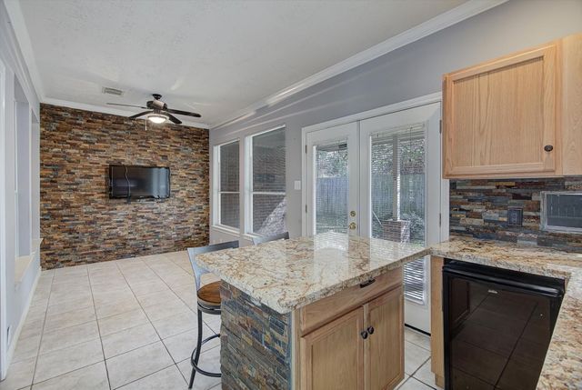 4207 Joshua Circle, Houston, TX 77014