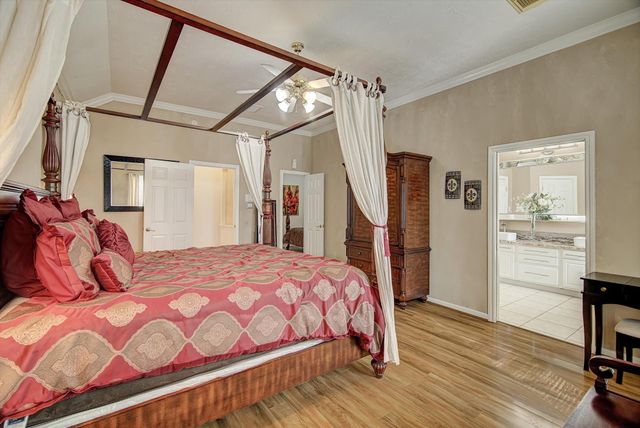 4207 Joshua Circle, Houston, TX 77014