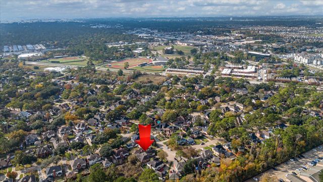 4207 Joshua Circle, Houston, TX 77014