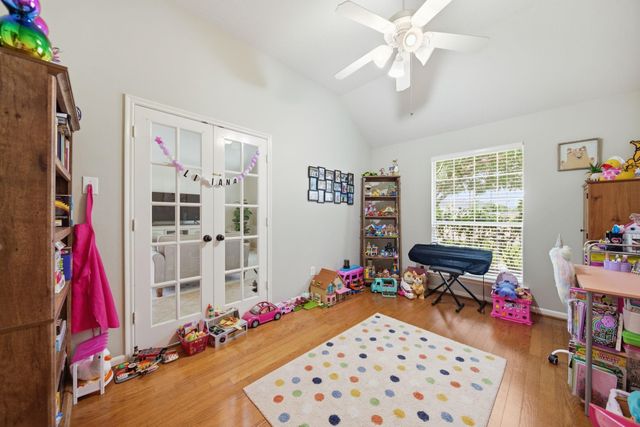 11602 Columbia Pines Lane, Cypress, TX 77433