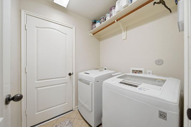 11602 Columbia Pines Lane, Cypress, TX 77433