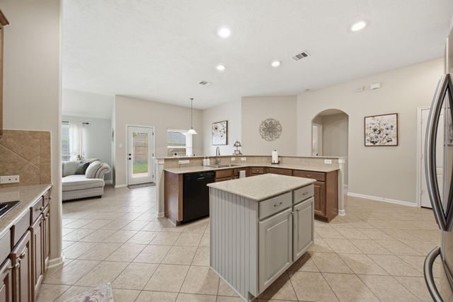 11602 Columbia Pines Lane, Cypress, TX 77433