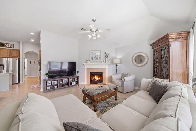 11602 Columbia Pines Lane, Cypress, TX 77433