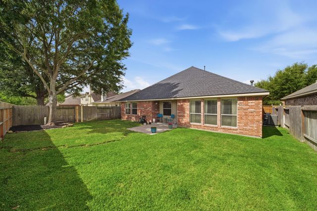 11602 Columbia Pines Lane, Cypress, TX 77433