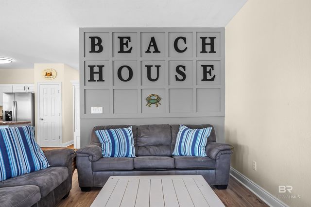 737 Morgantown Boulevard, Gulf Shores, AL 36542