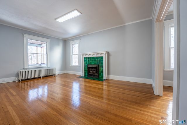 94 Fairfield Avenue 2nd Floor, Hartford, CT 06114