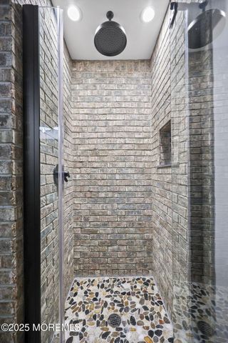 72 Fox Chase Court, Freehold, NJ 07728