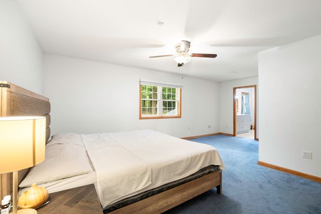 7 Margaret Dr, Wilbraham, MA 01095