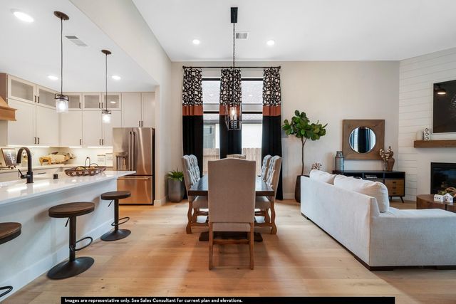 823 White Pine Haven Lane, Crosby, TX 77532