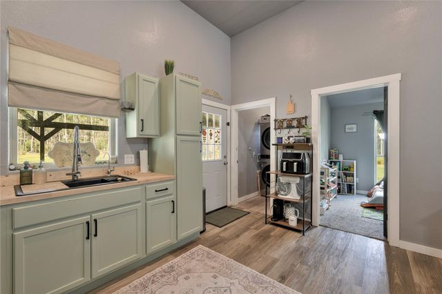 501 County Road 2298, Cleveland, TX 77327