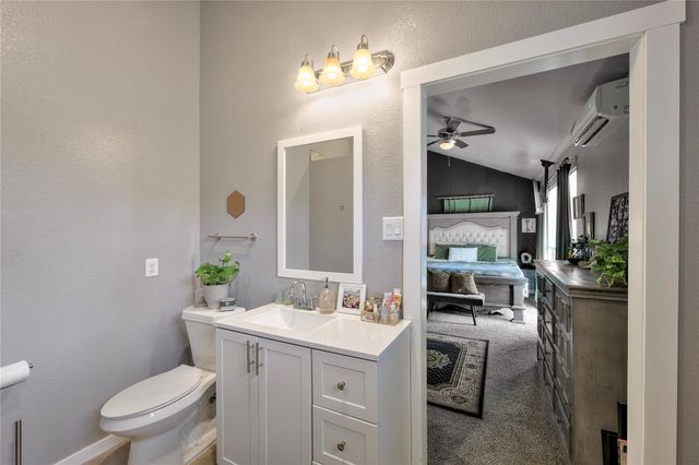 501 County Road 2298, Cleveland, TX 77327