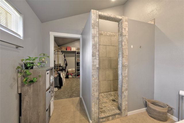 501 County Road 2298, Cleveland, TX 77327