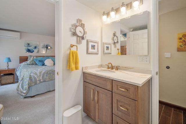 1 May Apple Way, Ballston Spa, NY 12020