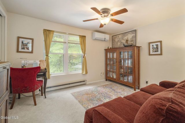 1 May Apple Way, Ballston Spa, NY 12020