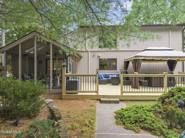 1 May Apple Way, Ballston Spa, NY 12020