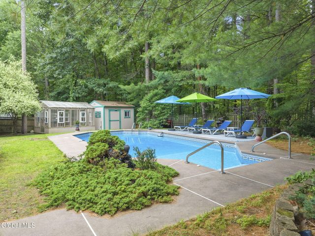 1 May Apple Way, Ballston Spa, NY 12020