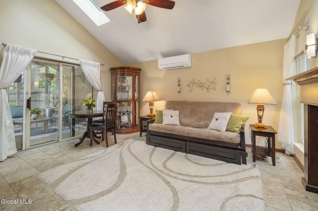 1 May Apple Way, Ballston Spa, NY 12020