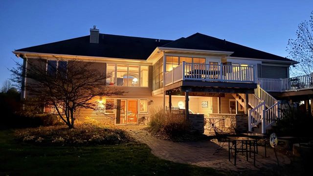 5294 NOTRE DAME DRIVE, Omro, WI 54963