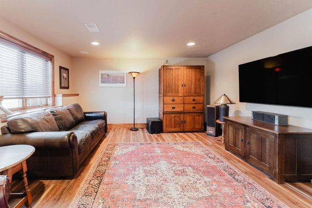 5294 NOTRE DAME DRIVE, Omro, WI 54963