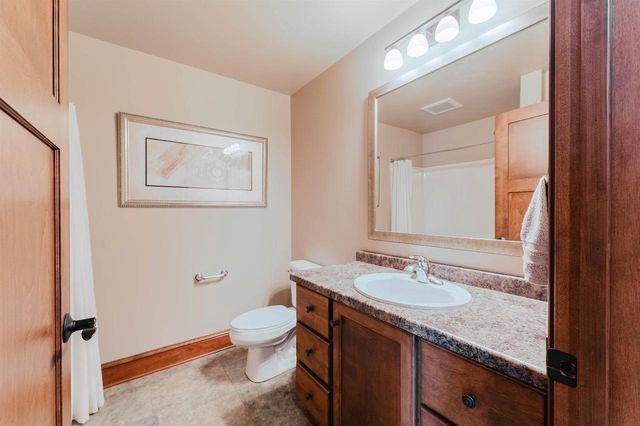 5294 NOTRE DAME DRIVE, Omro, WI 54963