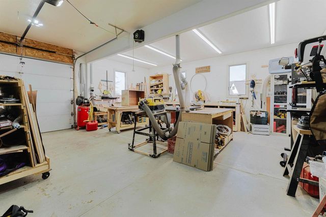 5294 NOTRE DAME DRIVE, Omro, WI 54963