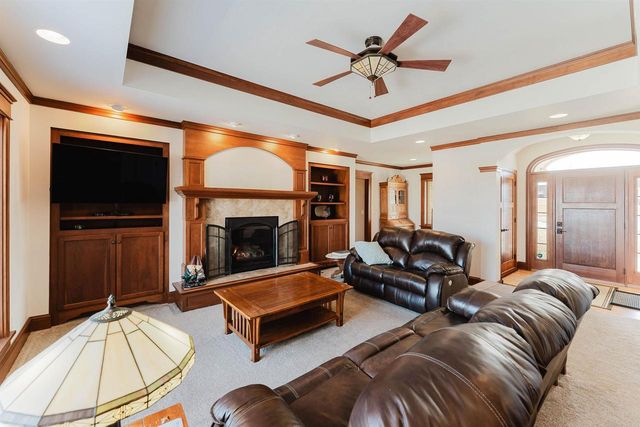 5294 NOTRE DAME DRIVE, Omro, WI 54963