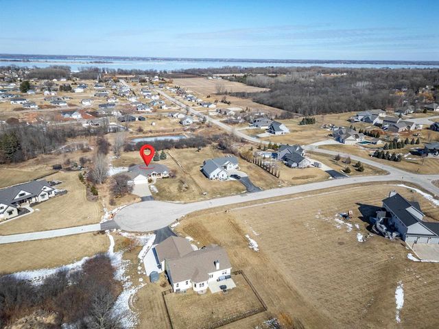 5294 NOTRE DAME DRIVE, Omro, WI 54963