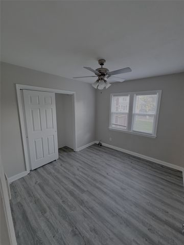 619 Palmer Place, Des Moines, IA 50315