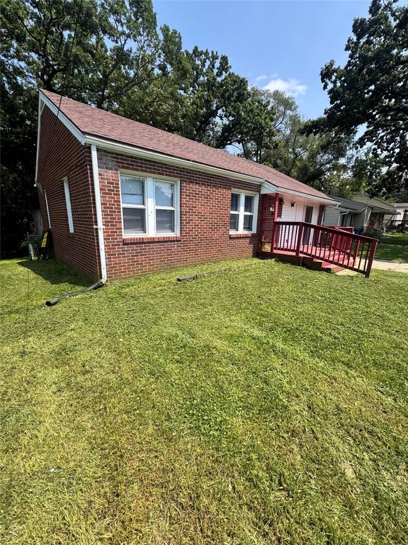 619 Palmer Place, Des Moines, IA 50315