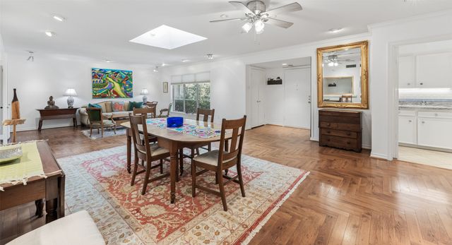 6311 Bandera Avenue D, Dallas, TX 75225