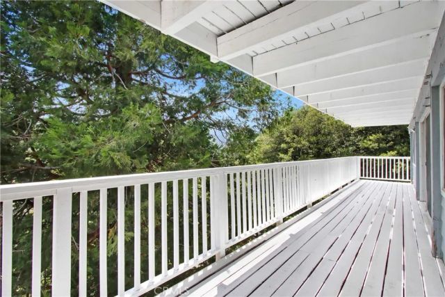 446 Delle, Crestline, CA 92325