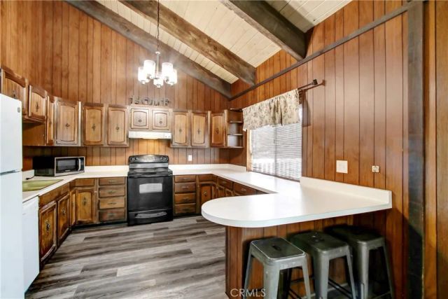 446 Delle, Crestline, CA 92325