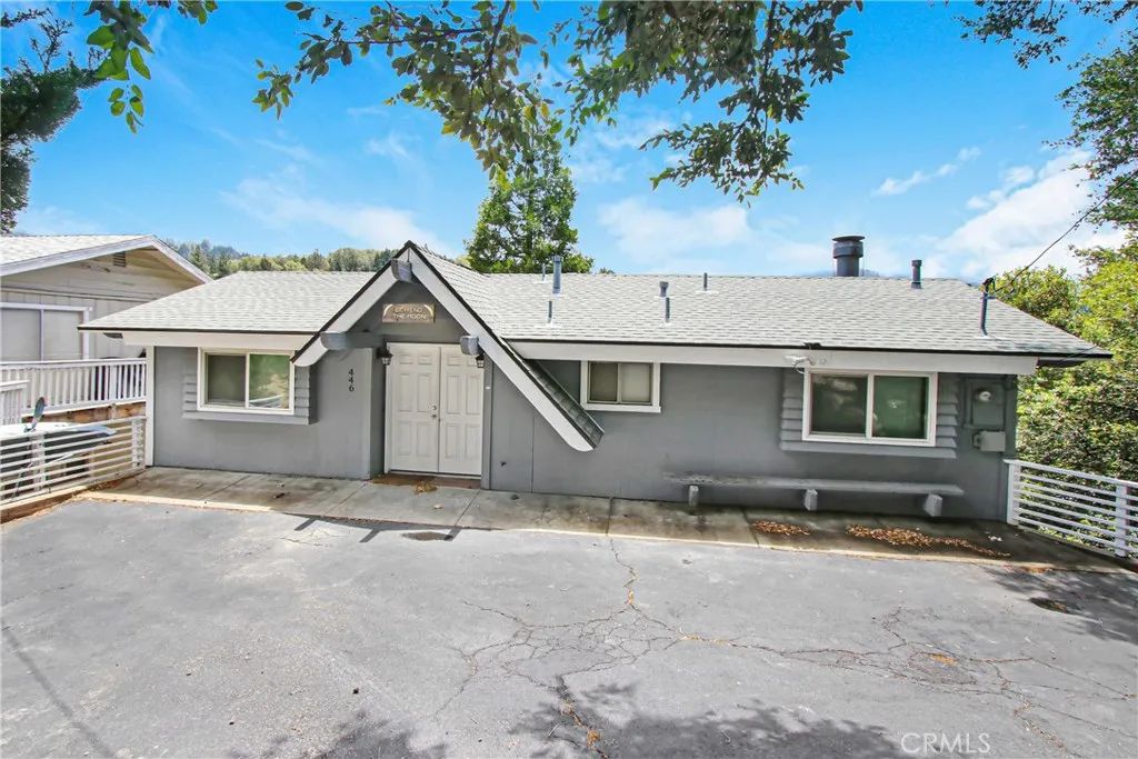 446 Delle, Crestline, CA 92325