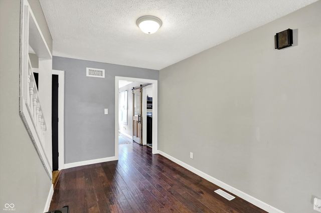926 Walnut Street, Franklin, IN 46131